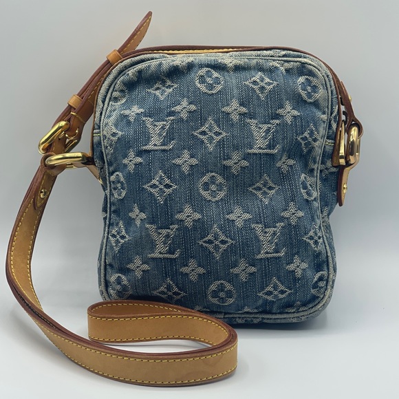 Louis Vuitton Denim Camera Bag Jean Monogram Crossbody Shoulder Vintage Rare LV - Picture 16 of 16